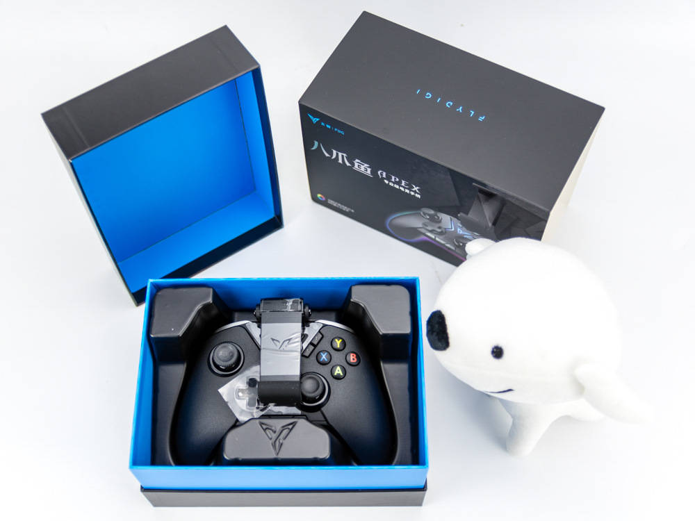 手游利器,飞智Apex八爪鱼游戏手柄测评