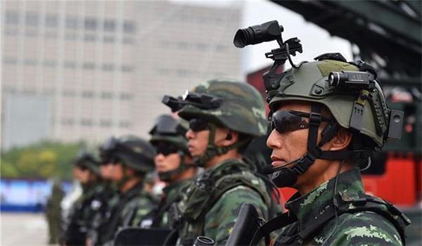 解放军换装特战头盔!各项性能稳居世界第一,美