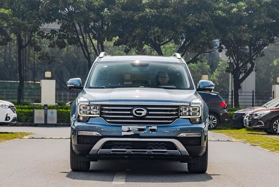 都是高端SUV，传祺GS8都要断货了，大众途观却憋一肚子火