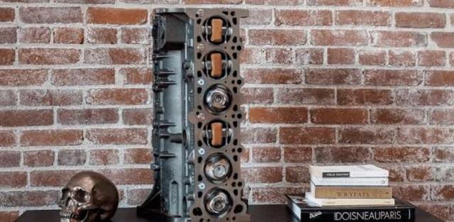 让BMW经典引擎一直陪伴你，还可以照顾心爱的机械表