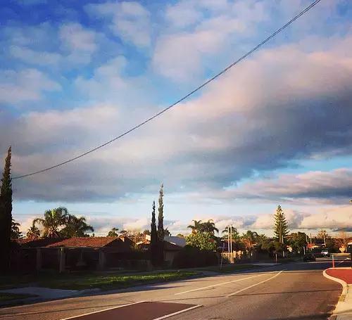 世界上最孤单的城市,比去泰国还便宜,适合抑郁