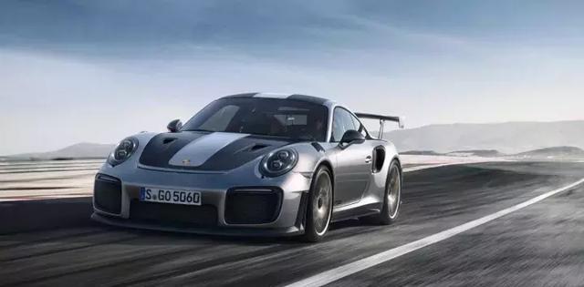 兰博基尼纽北最速的宝座还没坐热，911 GT2 RS就要来踢馆了