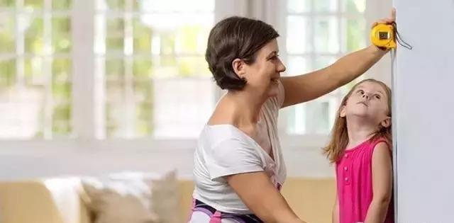 婴儿标准身高、长牙时间和囟门闭合时间,快收