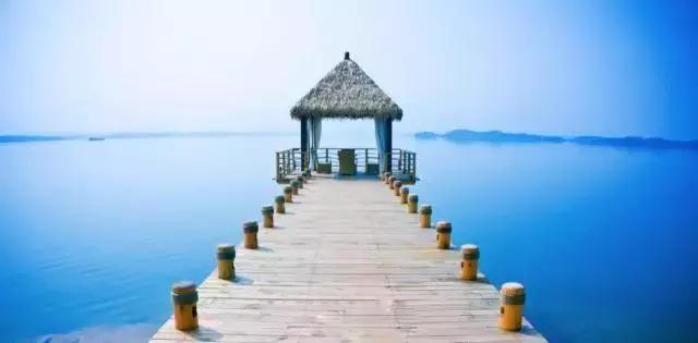 抖音爆款! 庐山西海气泡酒店来了