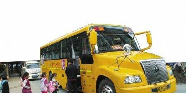 2018新交规:以下这6种违章行为即日起将由扣