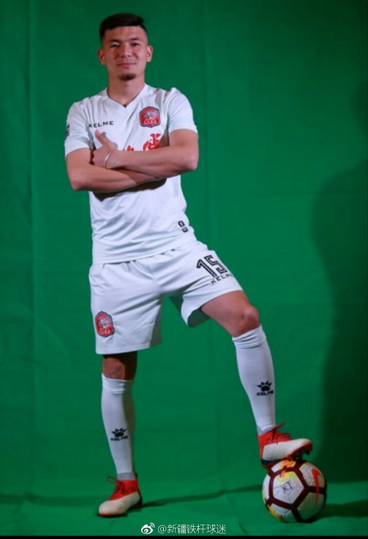 2018中甲联赛:新疆天山雪豹俱乐部官方写真-萨