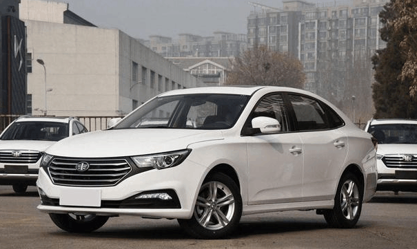 6.58万的裸车, 标配也是1.6L, 颜值超帝豪, 你还买逸动?