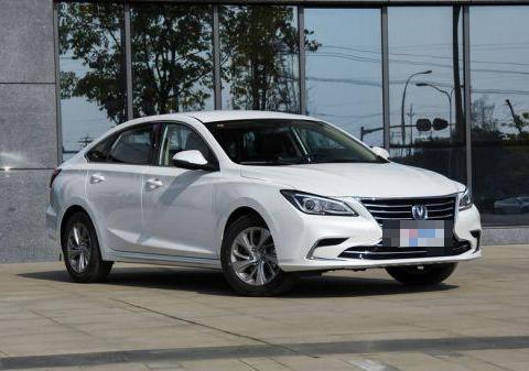 车长近4米8卖9万配1.5T发动机，最新的国产车省油高颜值完胜名图