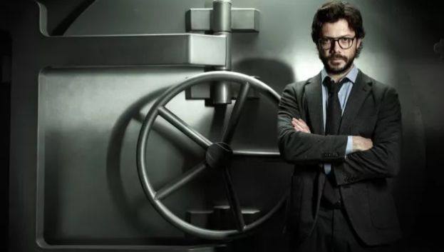 看《纸钞屋》之前千万别喝水,怕你们憋不住!