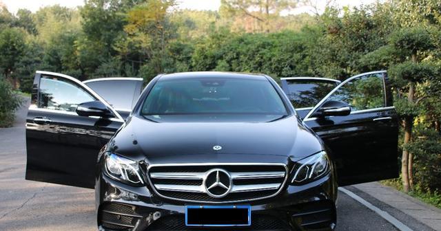 老铁们都劝我买宝马3系，我却提了这车，懂行的盆友就明白我没亏