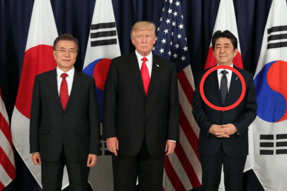 当安倍遇上特朗普:握手杀，后空翻……这次更“搞笑”了