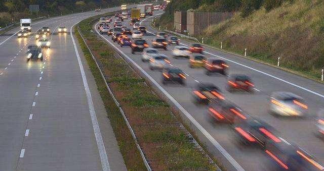 高速路上, 超速明明被拍了, 为什么没收到处罚通