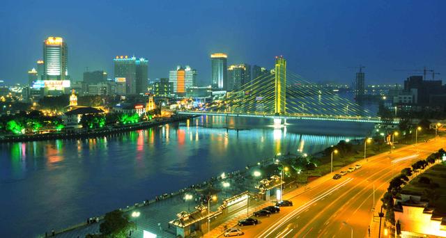 超越香港的世界第四大港口城市,也是浙江的新