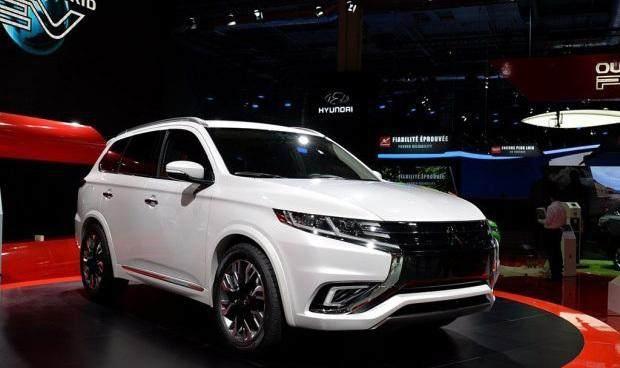 三菱终于开窍了！推新车比VV7还漂亮，预计18万起，还买啥途观