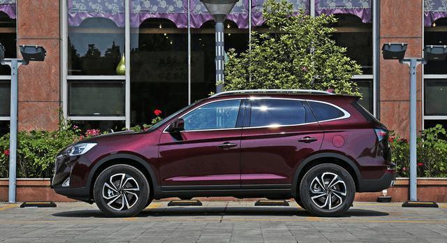 比哈弗H6大一圈, 9万价格开出40万的配置, 内饰奢华媲美奔驰