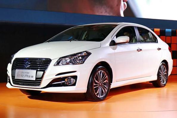 8万元买合资自动挡，这四款大三厢家轿省油实用，一年工资就搞定