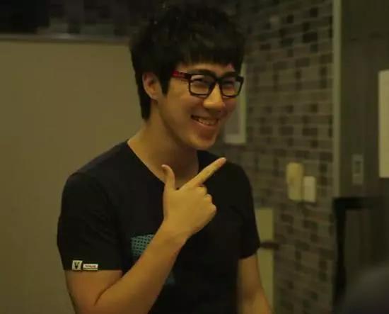 虎牙5大主播实力排行:韦神第四、卡尔第三,第