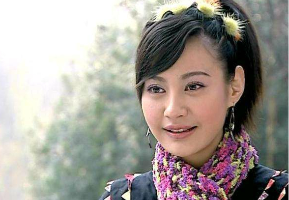 聊斋志异,明星云集胡歌帅气,杨幂青涩,唐宁艳,她