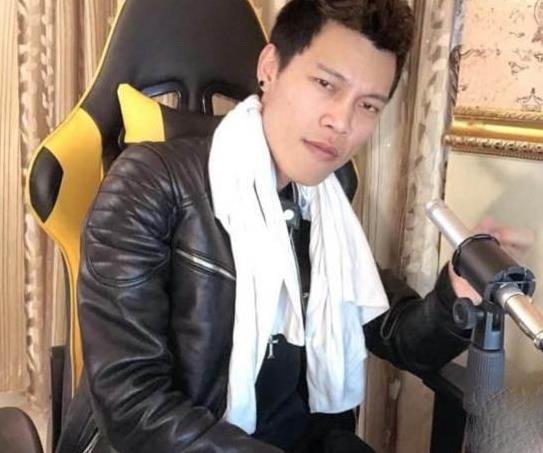 那个半年赚一亿的广东雨神,又一首洗脑歌曲刷爆网络