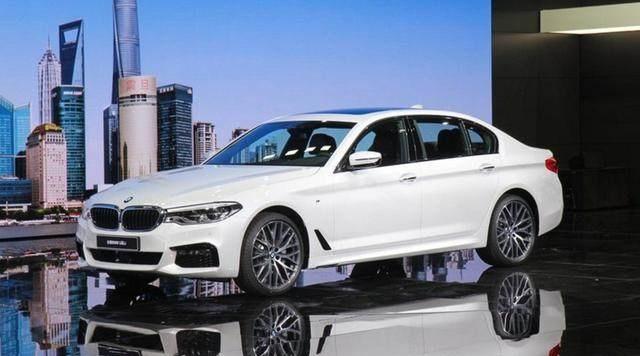 谁才是德系老大? 新一代宝马5系Li, 完虐奔驰, 奥迪! !