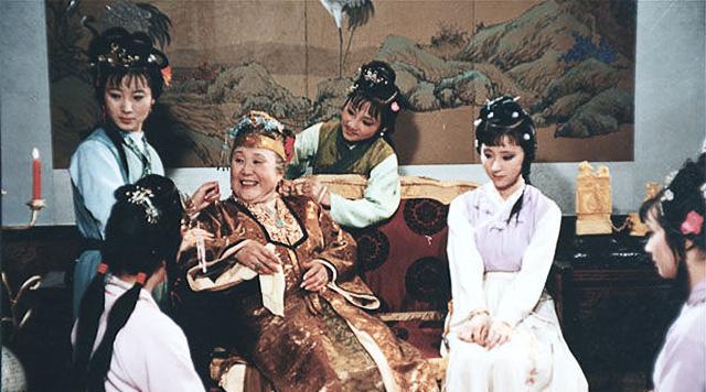 林黛玉的为人处世原则:你是什么货色,我就是什