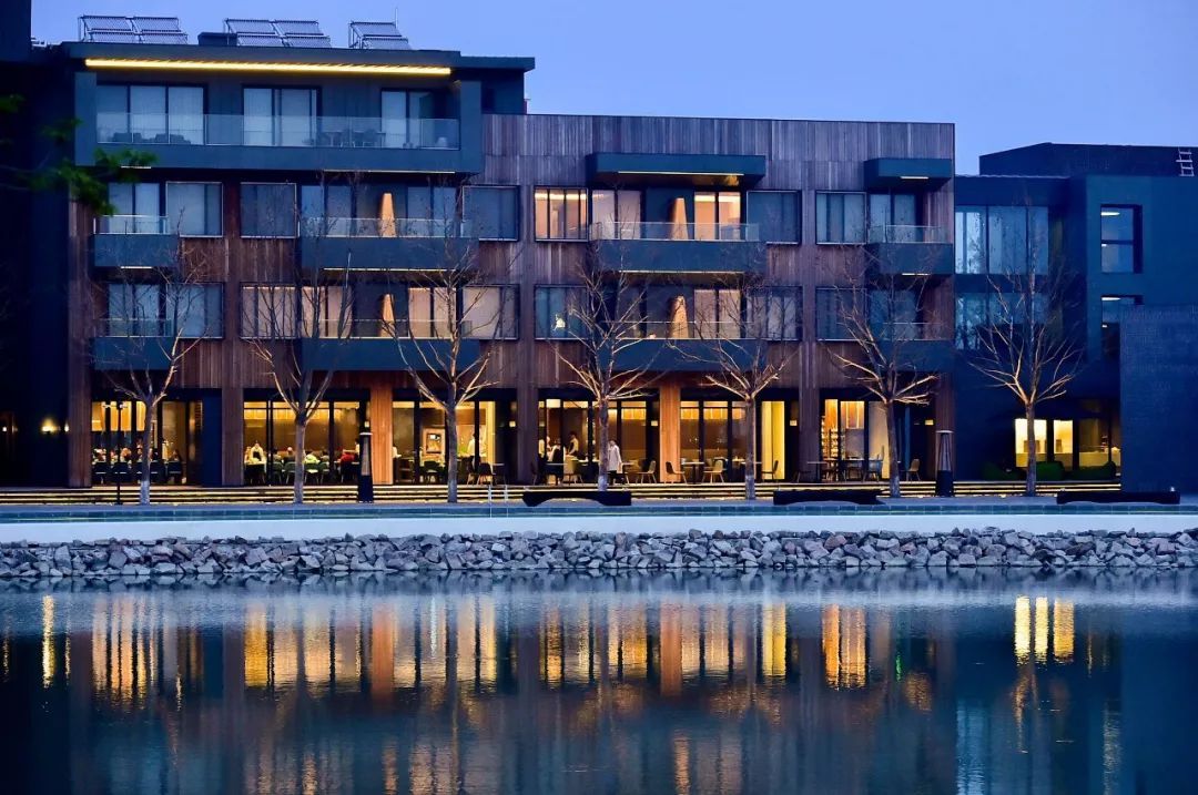 �������������޿�������¾Ƶ꣬One&Only Ψ�� 2020 ����פ�ϰ�