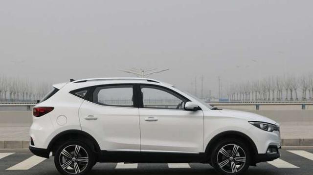 3天卖四千多辆, 可连无人机自带wifi全景天窗, 7万遭疯抢