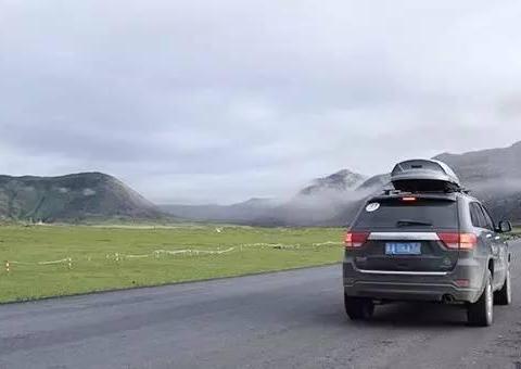 想要翻山越岭，国内这7款越野车卖得最好！