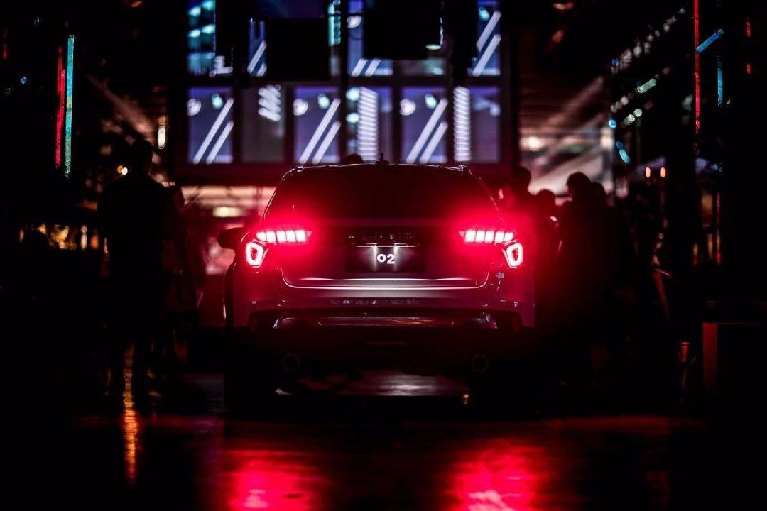 连发布会都这么潮？那领克02岂不更潮？