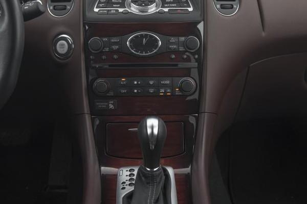 英菲尼迪QX50定位中型SUV车型 将于2018年5月量产上市