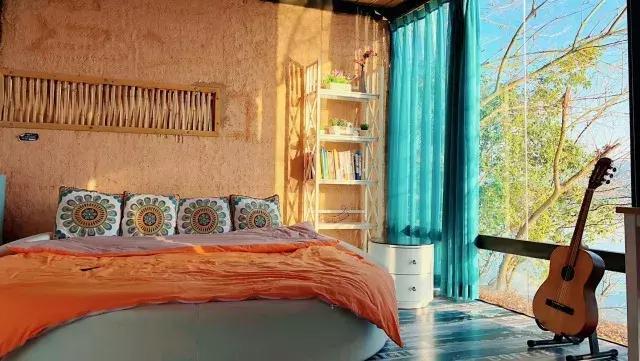 抖音爆款! 庐山西海气泡酒店来了