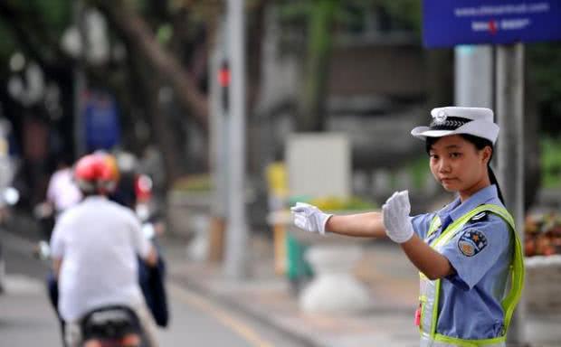 你知道协警一个月工资多少吗？