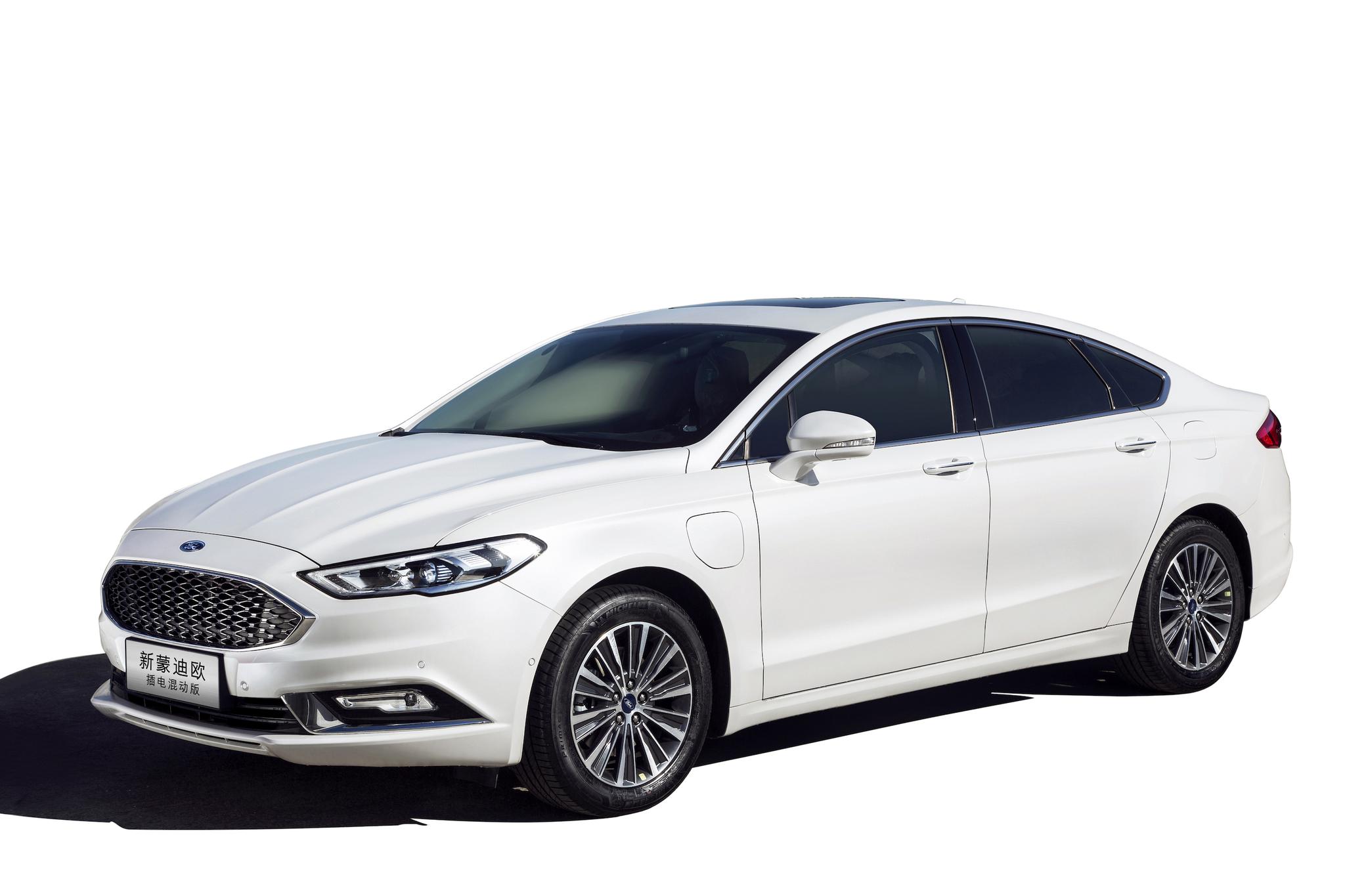 福特或将推出四门Mustang轿跑，买蒙迪欧的人会后悔吗?