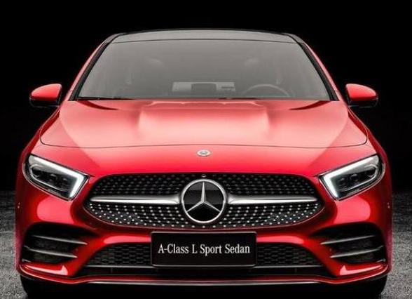 2018款奔驰A200来袭颜值惊艳,全液晶仪表盘设