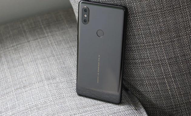 单平台预约量突破132万,小米8重磅来袭小米M