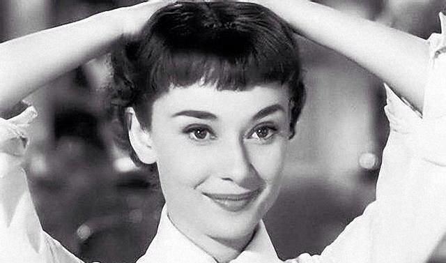 中国首位劳斯莱斯车主, 继承妻子70亿遗产, 现