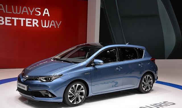 丰田黑马来了，大6座旅行车，配全景天窗，12万配置比蔚揽厚道