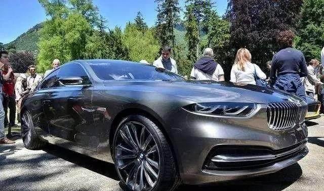 宝马新出9系! 大尺寸车身6.6L V12发动机600马力