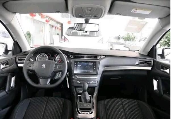 你知道东风标致408和速腾哪个好吗?