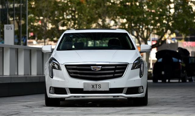 老款优惠8万卖不动，新款外形更帅，动力比3系还猛，要翻身了吧