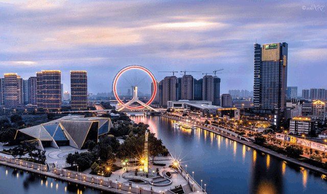 1980-2017中国五大一线城市GDP对比, 深圳超