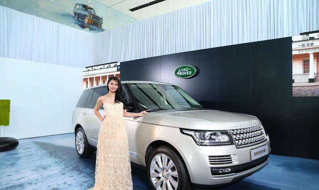 男人的梦想 路虎揽胜行政创世加长 有这些标志也可能是改装版！