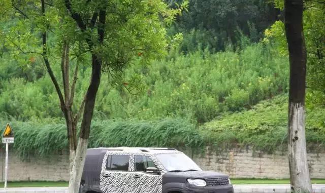 花10万块 能买30万途昂的内饰 省油还是逊色于汉兰达