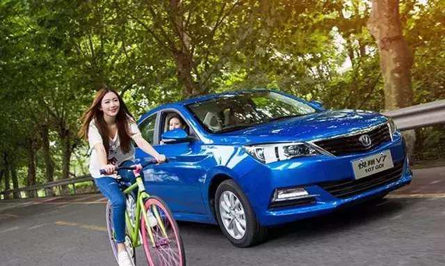 7万元左右人生第一辆车我推荐它 理由很充分