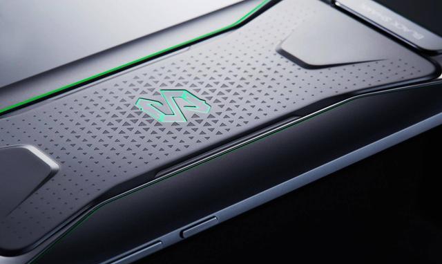 真相了!网友纠结黑鲨游戏手机值不值得买,权威