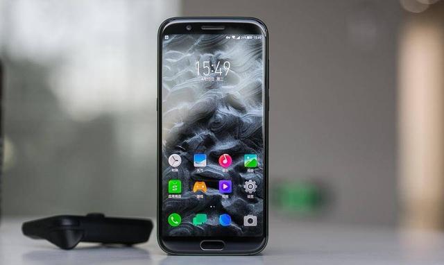 真相了!网友纠结黑鲨游戏手机值不值得买,权威