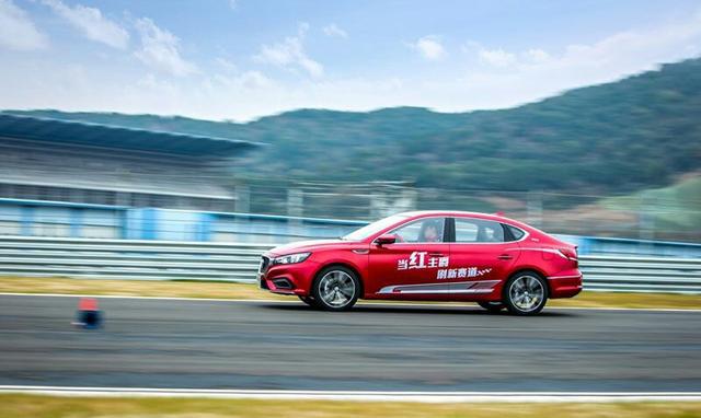 老司机开车算什么？MG名爵驾控营让车主秒变赛车手