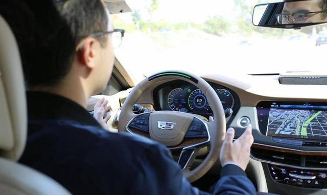 比Tesla「激进」?是什么技术让凯迪拉克实现超级智能驾驶?