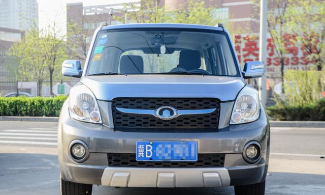 谁让你们瞧不起国产车?七年老长城M2为你打脸.avi