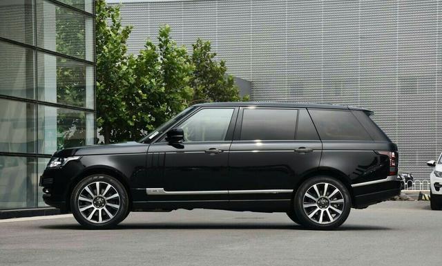 外观直逼揽胜, 性能不输陆巡, 仅卖霸道的价, 这车今年不火都难!